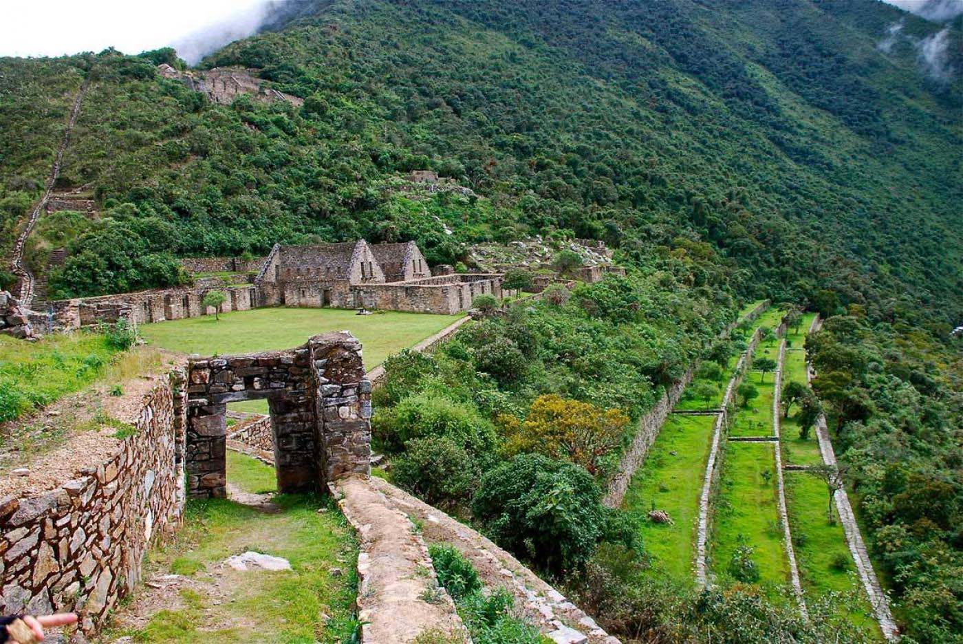 Choquequirao Trek to Machupicchu 7 Days.